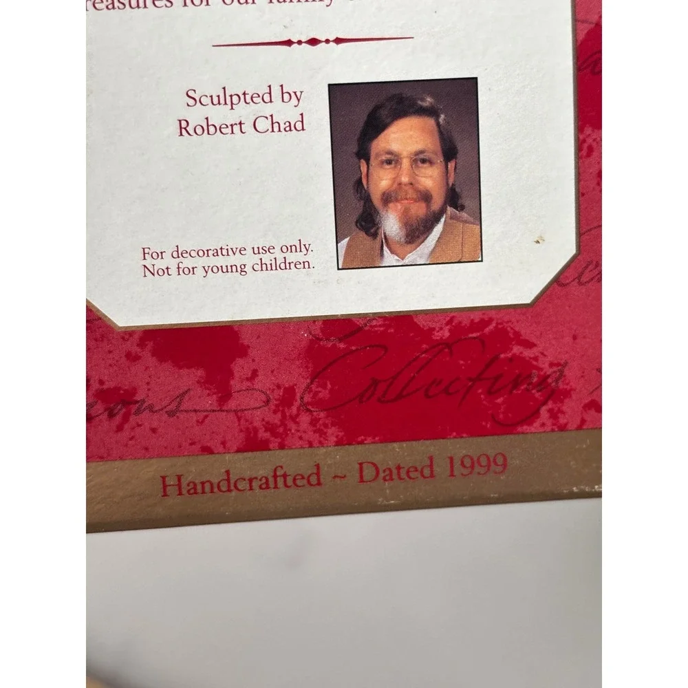 Hallmark Keepsake 1999 The Toymakers Gift Santa Membership Ornament Robert Chad